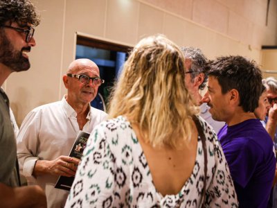 Construire ensemble la r�f�rence du VTT � Ille-sur-T�t--Lors du Forum des Associations d?Ille-sur-T�t, nous avons eu le plaisir de recevoir la visite de Monsieur le Maire @alain.fabresse.Un moment privil�gi� pour �changer avec @damienoton sur...